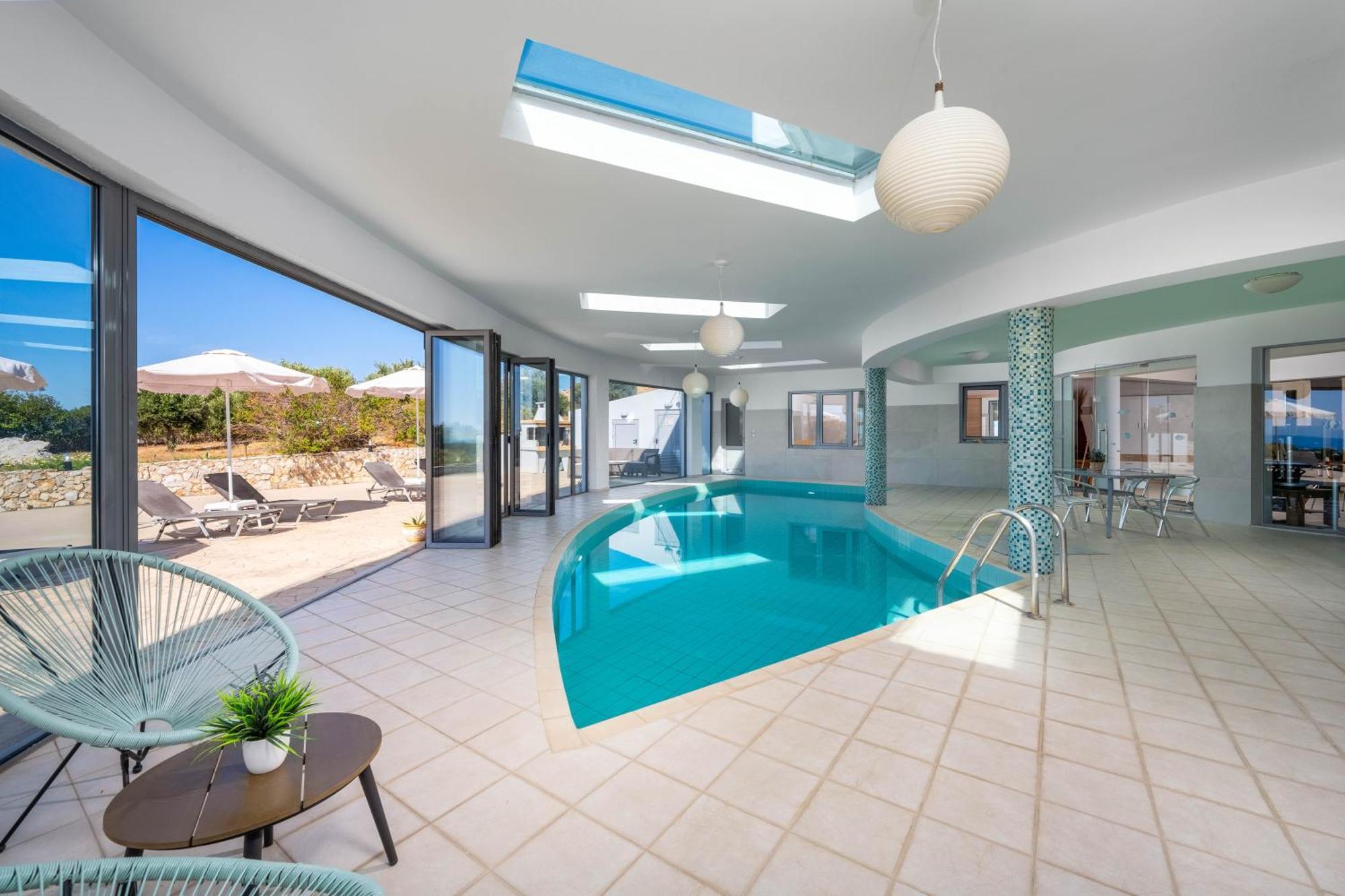 Villa Zafira - Seaview Manor With Heated Pool Kallithea  Bagian luar foto