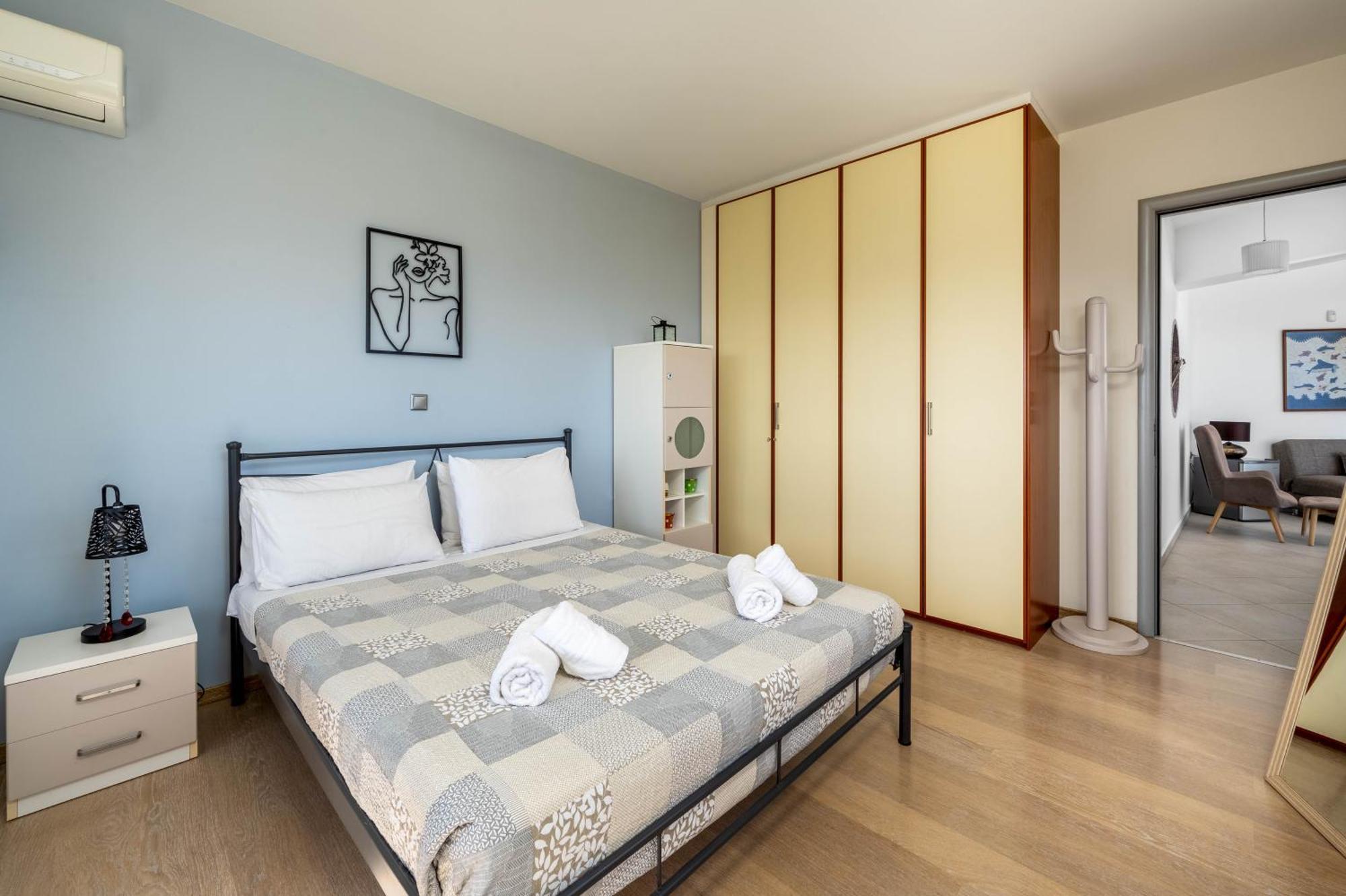 Villa Zafira - Seaview Manor With Heated Pool Kallithea  Bagian luar foto