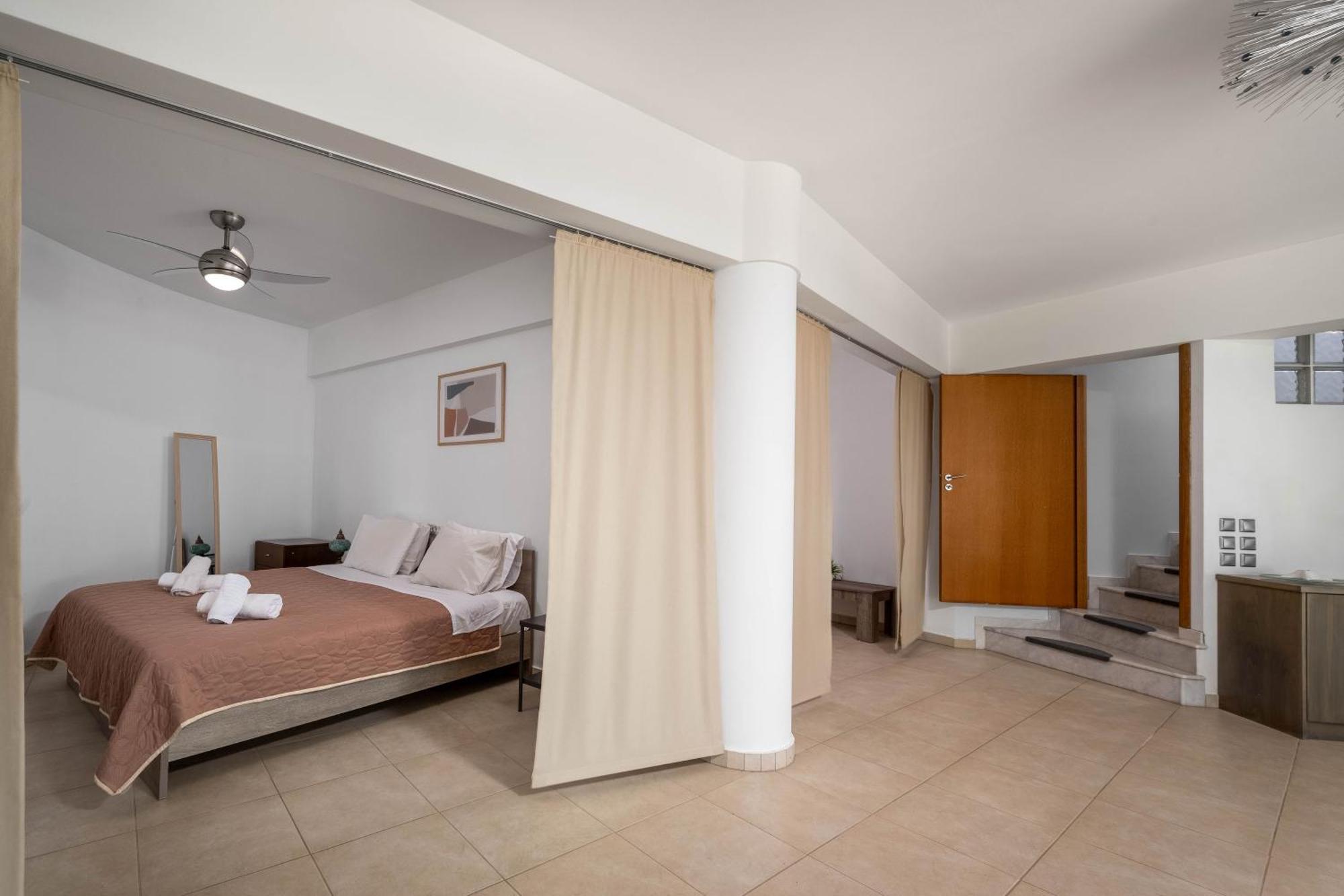 Villa Zafira - Seaview Manor With Heated Pool Kallithea  Bagian luar foto